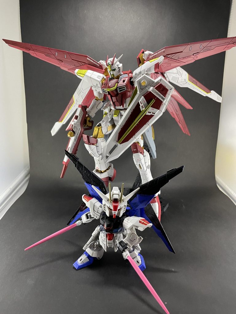 SD版の上海立像のフリーダムと並べて見ました😆