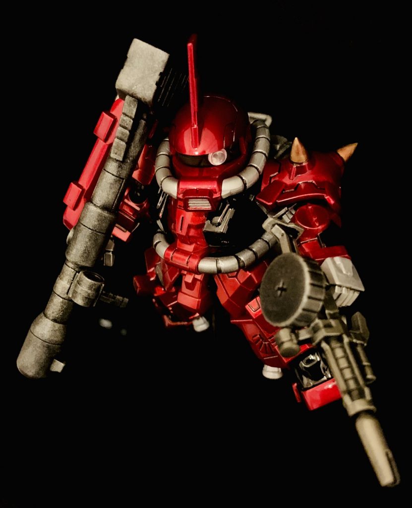 足のカバーないのもいいなぁ〜と、まだ見ぬ高機動シャアザクに想いを馳せつつ記念撮影。