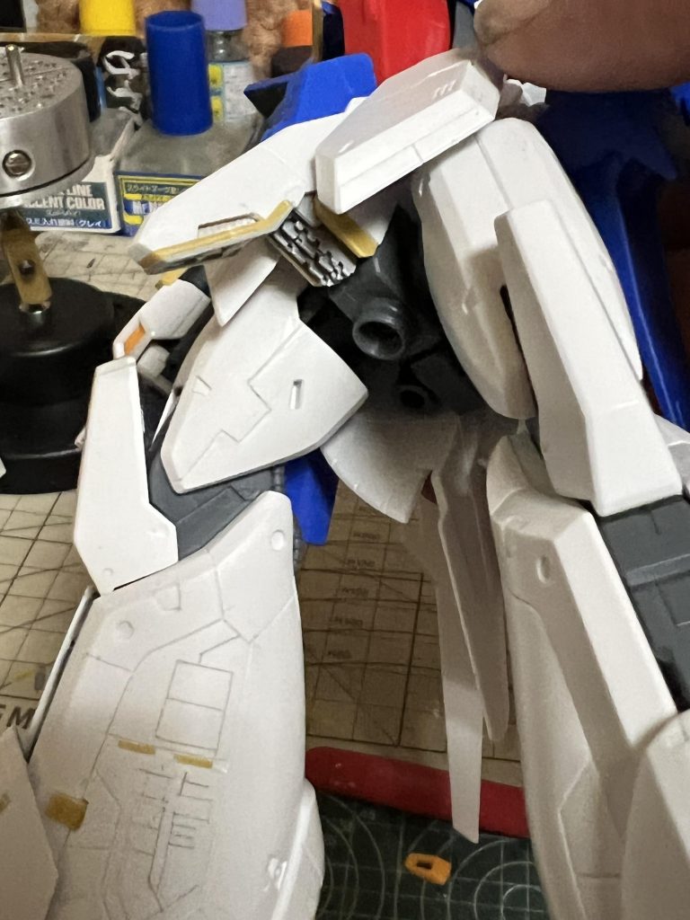 見えない所もそこそこ頑張っております。