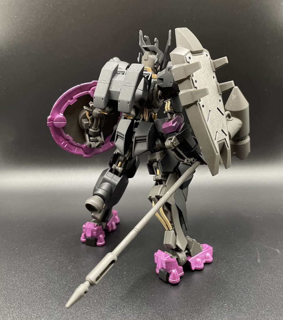 ガンダムウヴァル–3枚目/制作者：やぎのめ