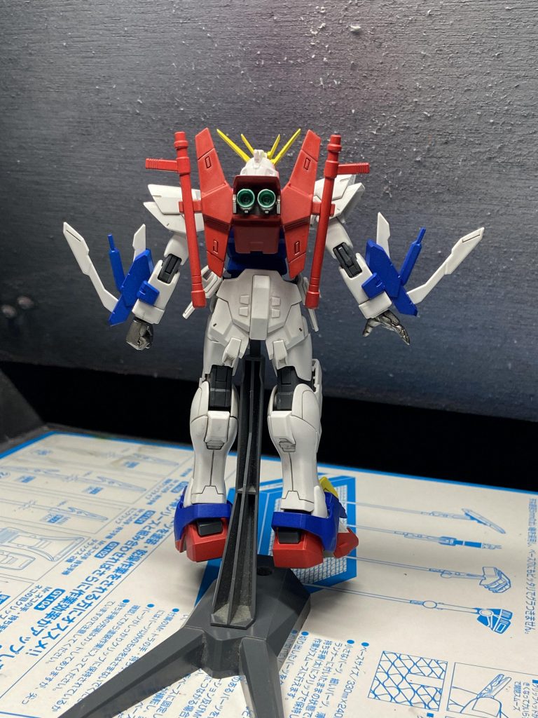 初めてのガンプラ–3枚目/制作者：アトフィル