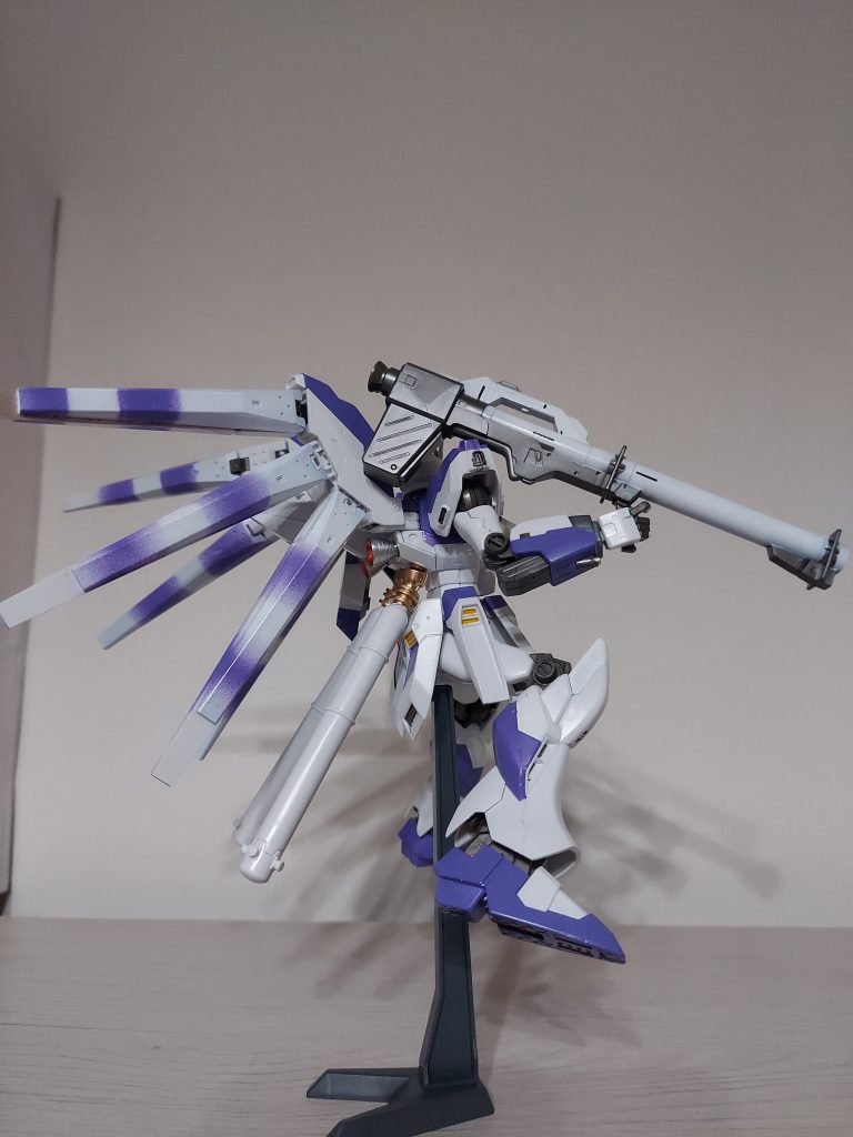 hi-ν ガンダム–2枚目/制作者：torakichi