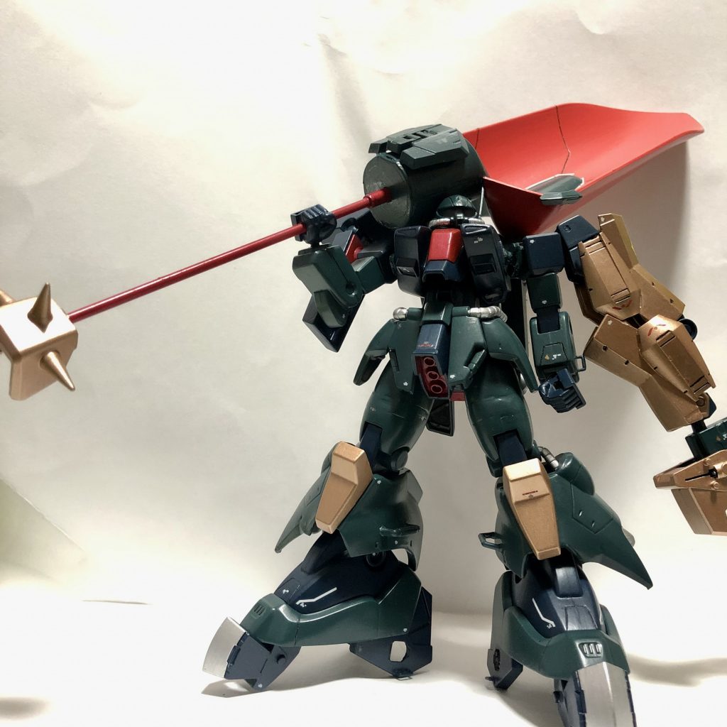 ハフルはアラビア語で掘削を意味します。パイロットの潜伏先であった灯台のある離小島、モロッコの公用語ですね