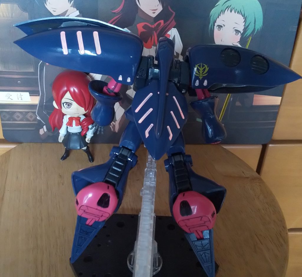 :後ろ姿もいい感じ。足の裏と踵もブリリアント！