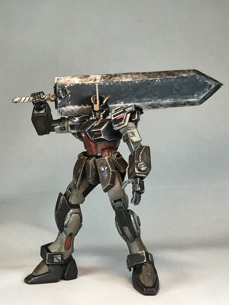 ガッツと同じポーズでドラゴン殺しは研ぎ直してもらう前のボロ状態のイメージです。6月24日の連載再開に間に合せたくて4〜5時間の突貫工事で仕上げたのでだいぶ荒いです。