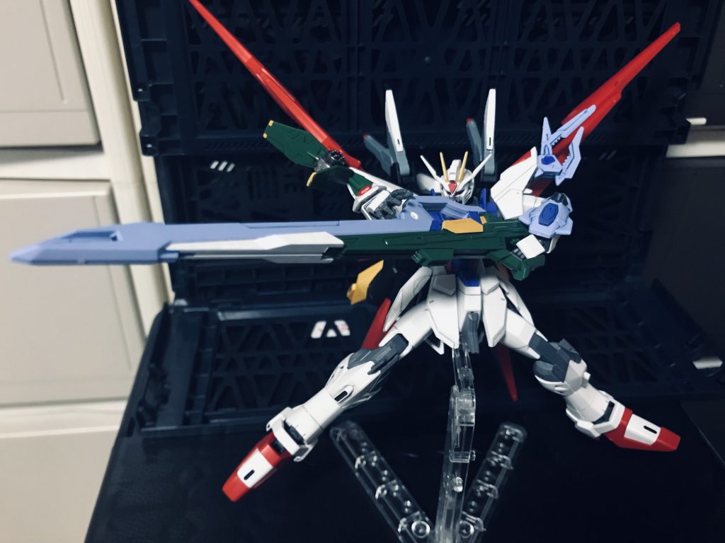 これらを合体させてスーパーアグニに。色を足したことで合体させた時にとっちらかってしまわないか最初は不安でしたが、ちゃんとマッチングして安心しました。