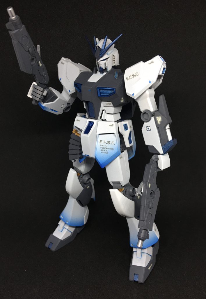 ショートライフル二丁拳銃モード。ガンダムピクシーみたい！