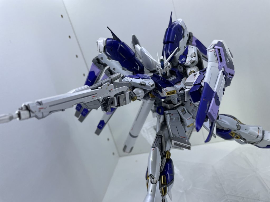 RG Hi-νガンダム–5枚目/制作者：M.sen