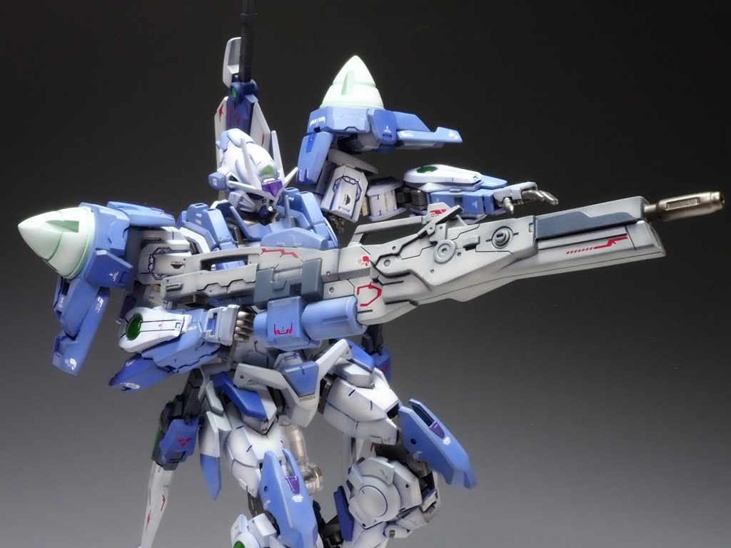 GN-Xのライフルにイロイロパーツを貼付けオリジナル感を出してみました。