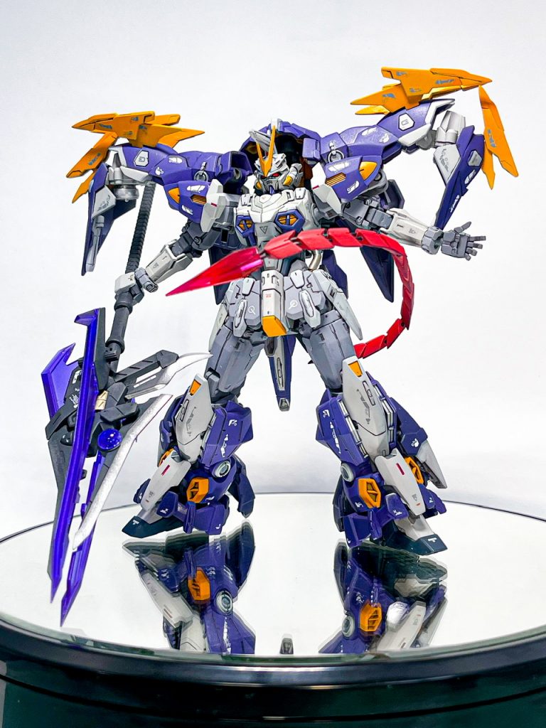 それでは最後に決めポーズ。ハイドラもリニューアル待ってます！5周年コンテストにもまたまたギリギリ間に合ってくれましたので、参加させて頂きます。宜しくお願い致します。