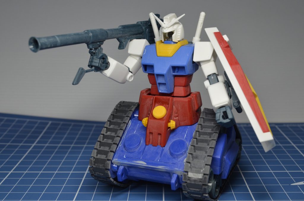 合わせ目処理だけはしました。無改造でキットそのままです。