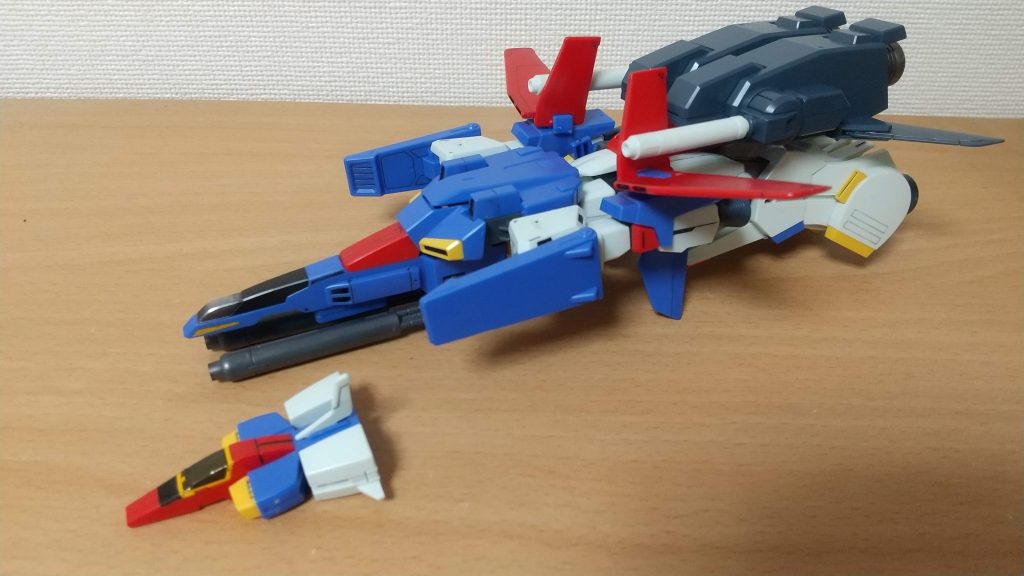 最初で最後の変形。差し替え変形、というよりほぼ分解組み直しなのでもうやりたくない。