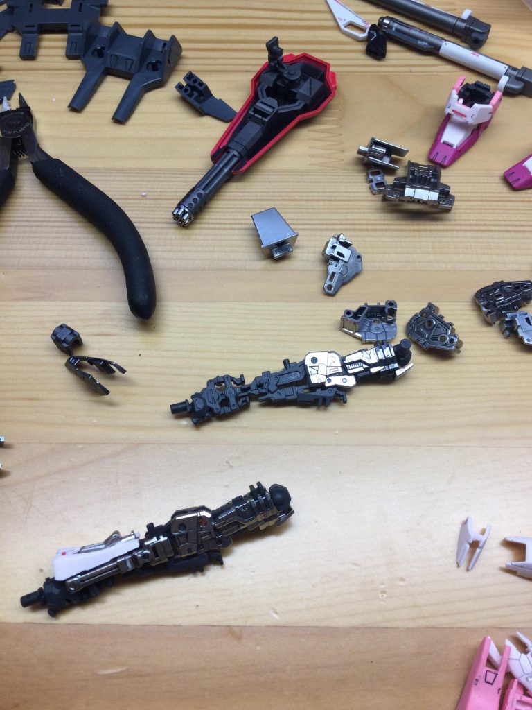 シルバーを吹き終わり、組んでる所ですね。