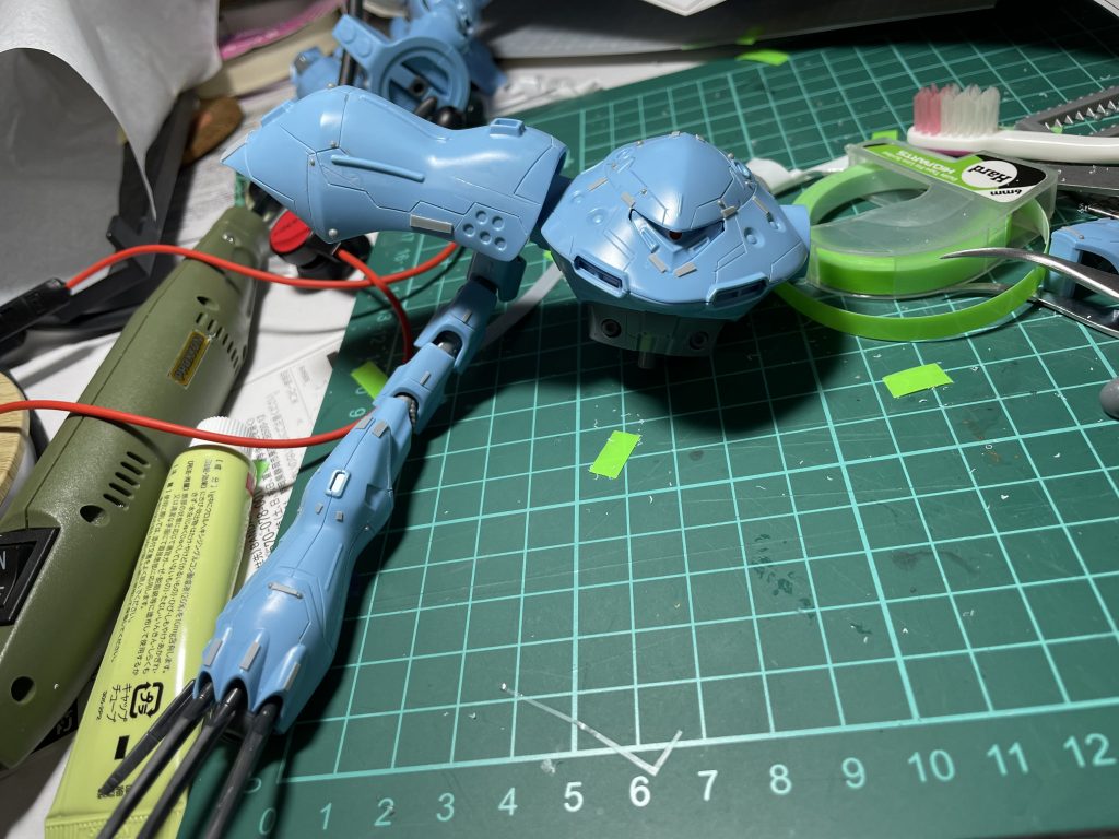 改造が終わり塗装前の段階です。かなり情報量が増えてカッコよく出来た気がします