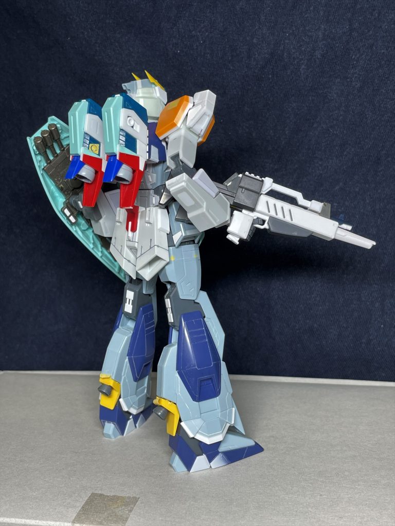 Refined Gundam Lightning–3枚目/制作者：タケシ