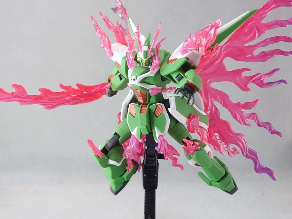 緑部分は完全に無塗装ですパーツ分割による色分けも素晴らしくとてもいいキットですね