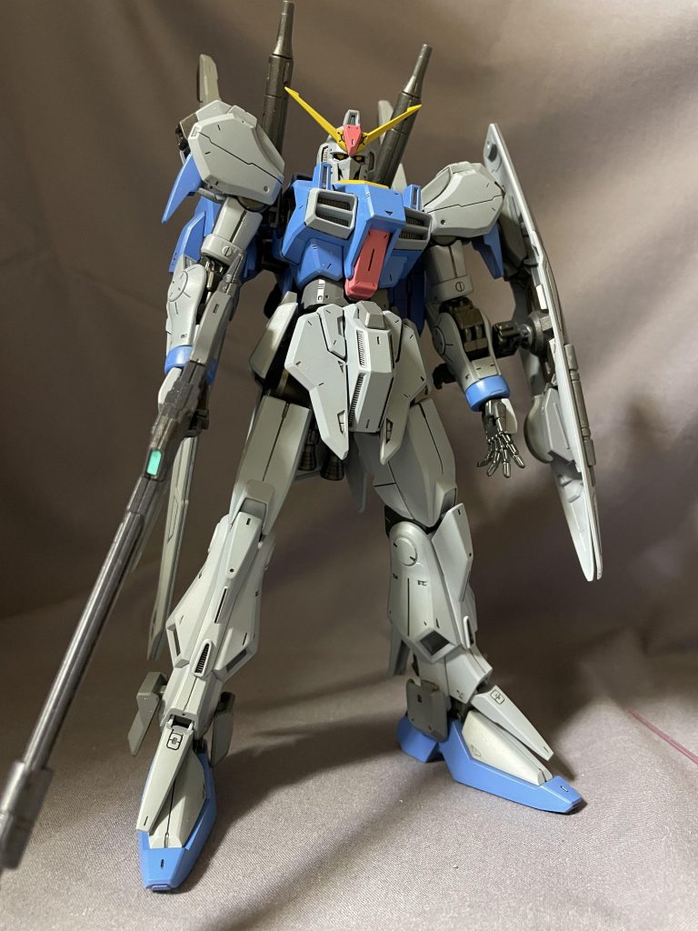 HGでも発売されましたが、1/100、大きくて良いです♪RE1/100シリーズ、企画自体がしぼんでしまいましたが、もっといっぱい発売して欲しいです‼︎&再販もして欲しいです（笑）