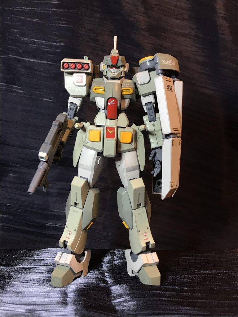 何もやる気も起きず、意気消沈とジャンク箱を漁ってたらカットシーの脚部パーツが出て来まして、ああ、これはこのパーツは使いたい。とジャンクで一体でっち上げました。何をキッカケにやる気が出るか本当分かんないもんです。