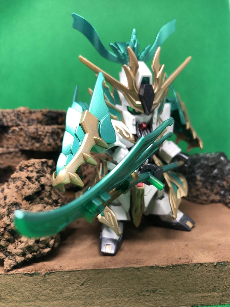 関羽雲長νガンダム–3枚目/制作者：ジジさん