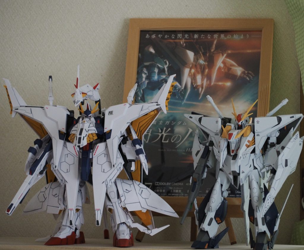 HG クスィーと並べて。やっぱりこの2機を並べるのは鉄板です😎