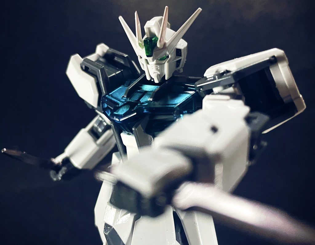 EG ストライクガンダム ソリッドクリアver (前投稿の余りもの)–2枚目/制作者：ワサワサ・ニョッス