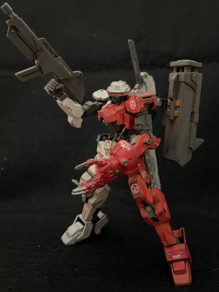 一応マシンガンも作ってます。あまり使わない武器かなと思うので基本装備からは外しています。