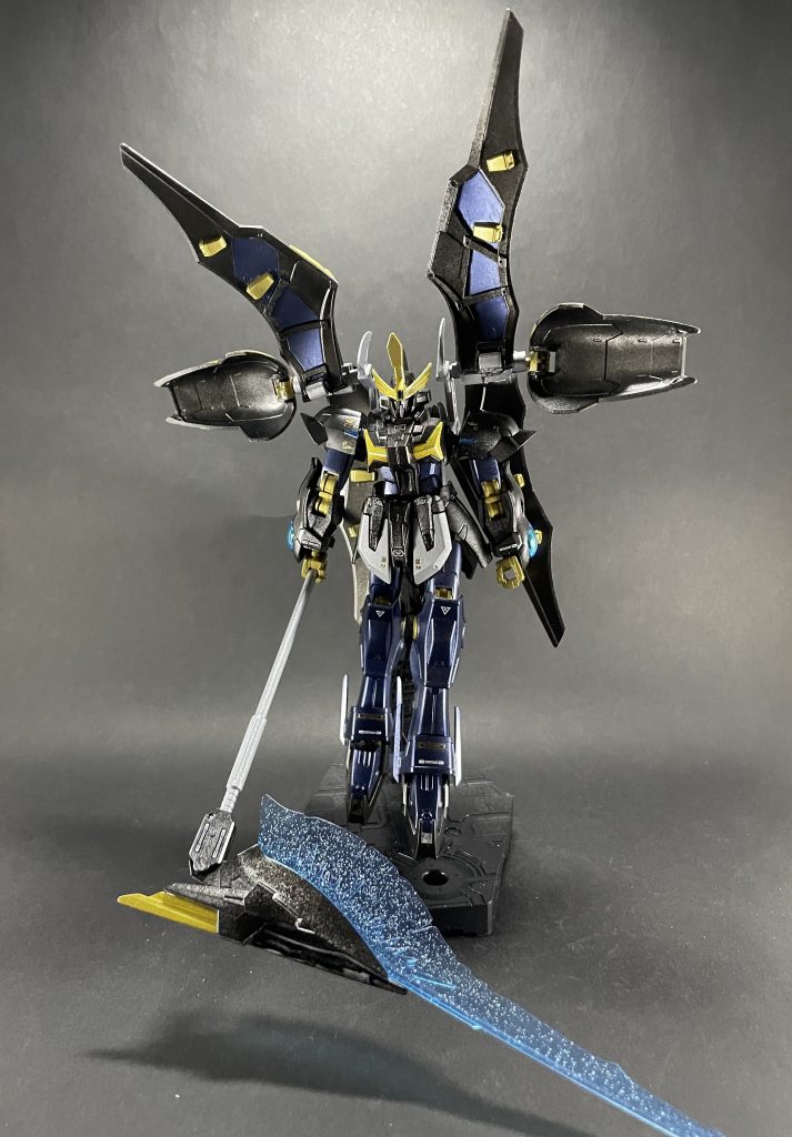 今回は全てガンダムマーカーのメタリックカラーで塗装しています!