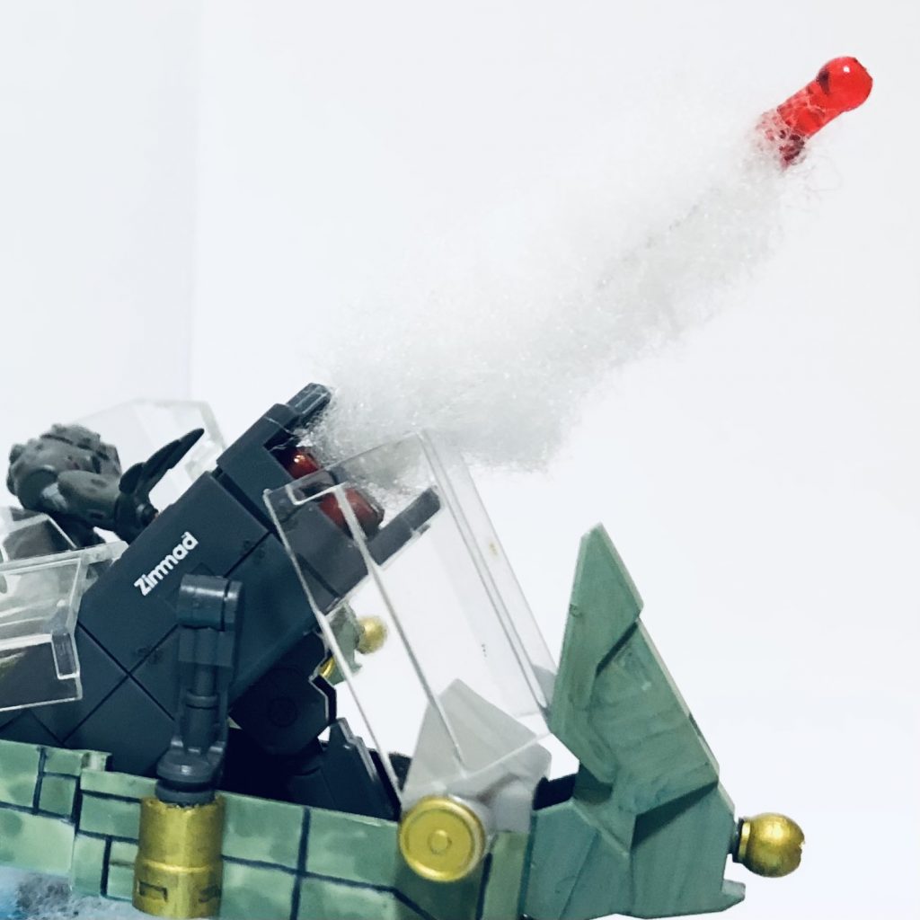 ミサイル飛ばしてみました!ゾックはツィマッド社製と聞き、Zimmadのデカールを貼り込みました😋