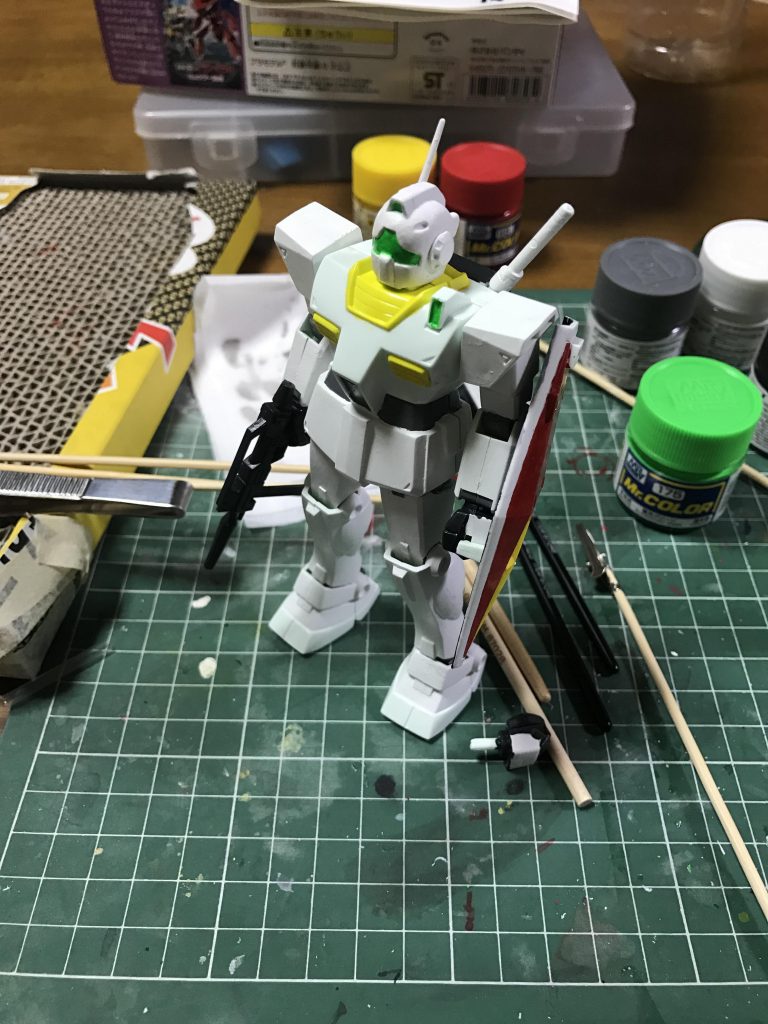 塗る前の写真無かった！(´；ω；｀)ちょっとだけ塗ってるとこ