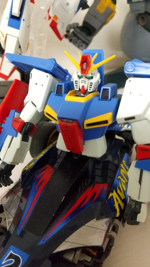 目のクマ修正後。