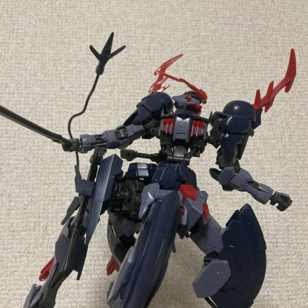 PFの息抜きに四足MS、行きまぁす！