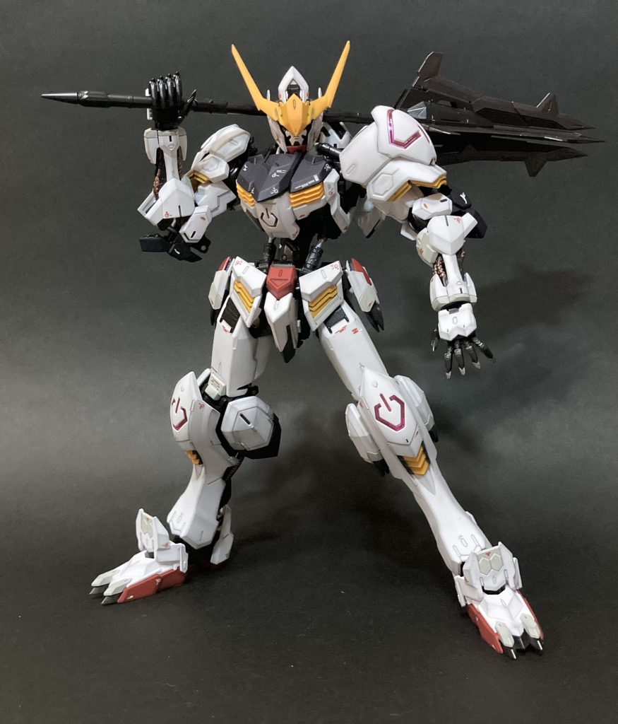 メイスを構えて。やはりバルバトスには大きな鈍器が似合います♪