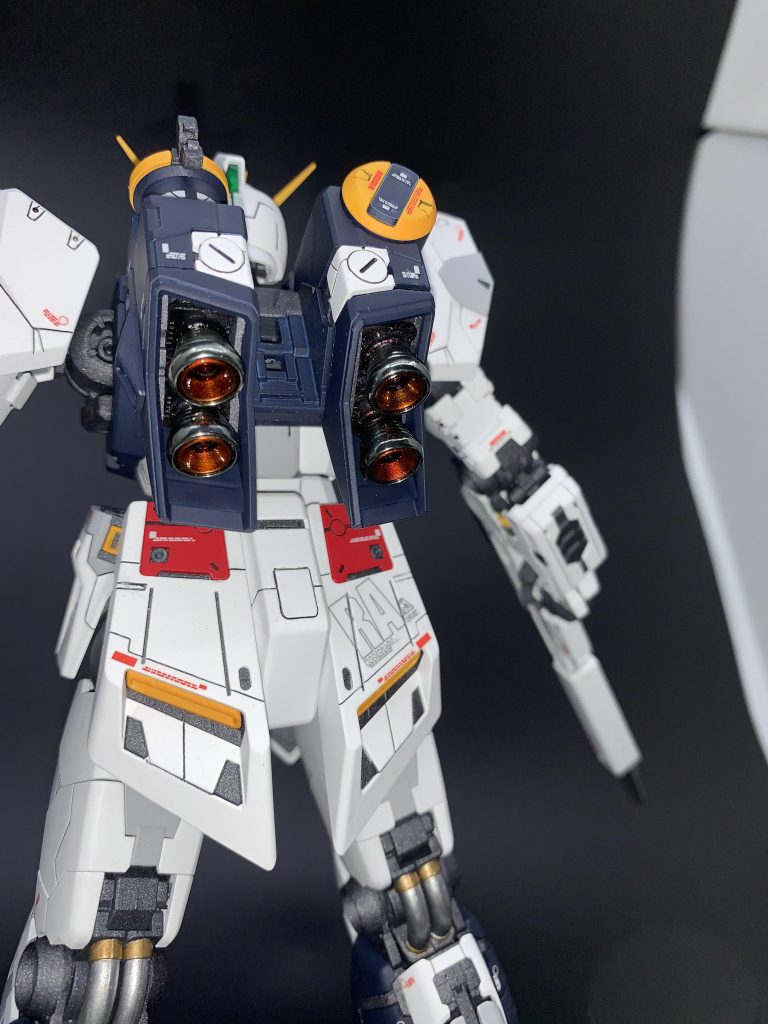 バーニアはメッキ調　ショウアップのハイパークロームを使いました