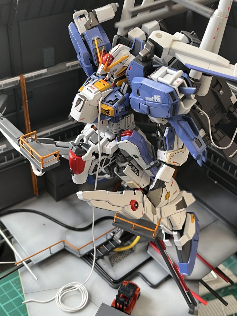 あとはそれっぽく塗装して小物置けば完成です