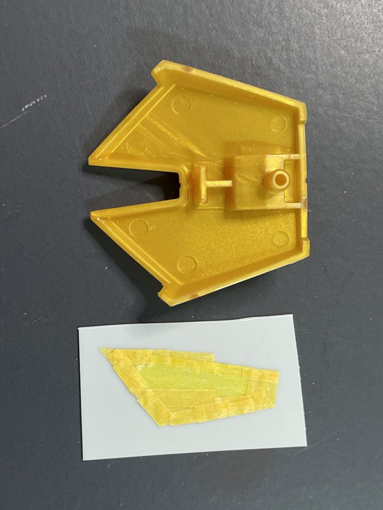 アーマー部裏側を初めてディテールアップしてみましたが、自分のセンスの無さに泣けてきましたよ…もうやらないかも。裏側目立たないから黒く塗って終了でもええんやでって言ってくれたフォロワーさんもいたし!優しい!