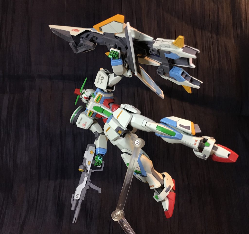 レーダー特化で足が速い、その足の速さもサブフライトシステム頼りという、特徴有りリスク有りのそこそこ使い良さそうな主人公機になったかなと思ってます。