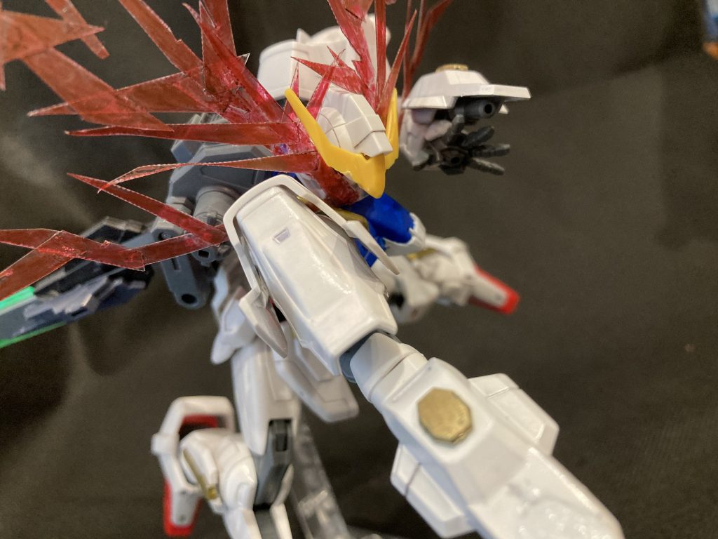 以上になります。以前にヴァサーゴとアシュタロンをガンダムフレーム化しましたが、今度は逆にガンダムフレームをガンダムXの世界観に落とし込んだらどうなるかと思い作成しました。元ネタのバルバトスのパーツはアンテナと頬当くらいしか使ってないですが、上手い事バルバトス感とベルフェゴール感を融合できたように思います。