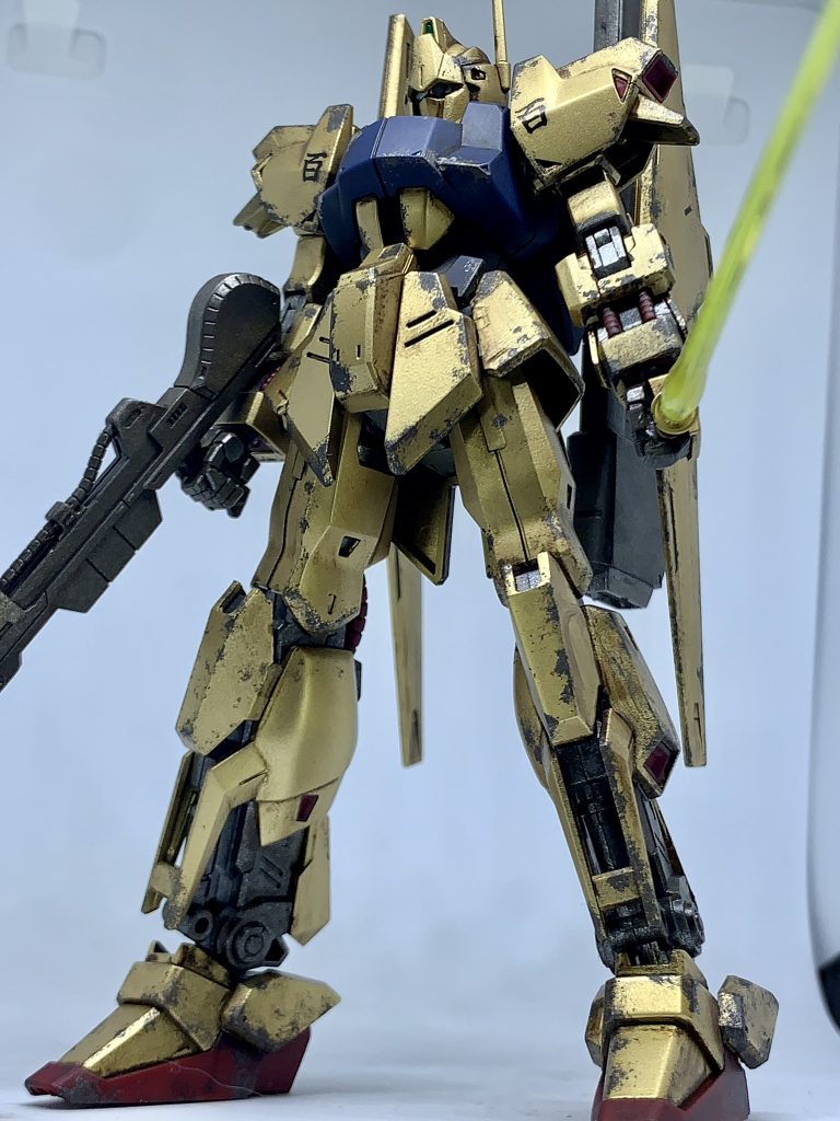 見上げて一枚。ウェザリングしてるとこういう構図が映えますね!