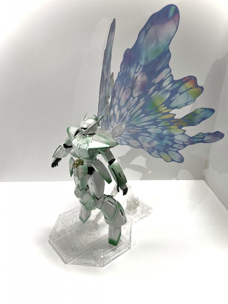 サムネで羽が切れたので