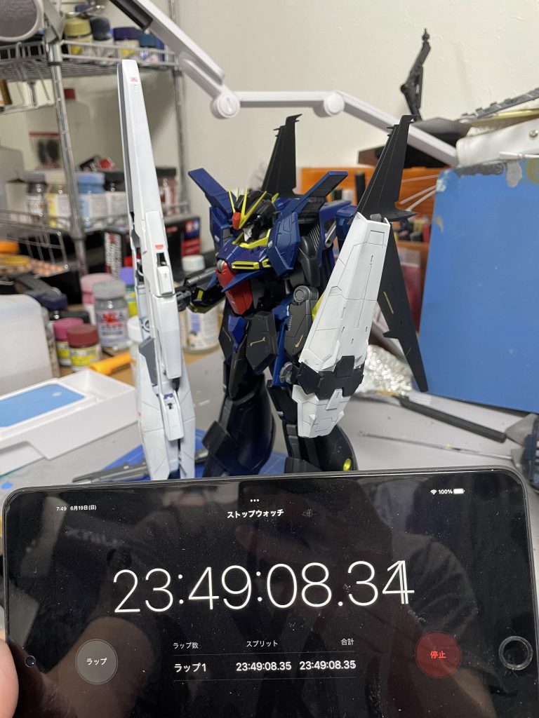 塗装の乾燥、組み上げ、デカール、クリアコートの乾燥をしてフィニッシュ。