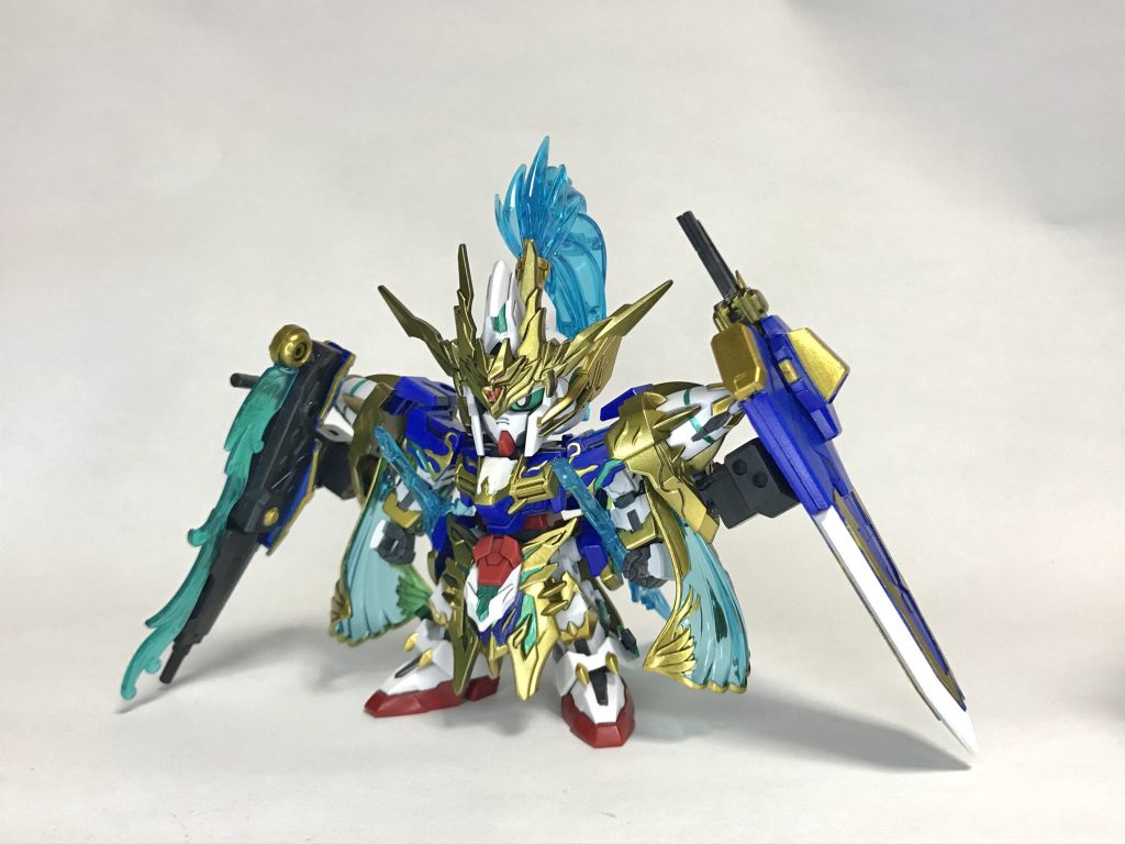 趙雲ダブルオーガンダム七剣。写真だと見えないですが足と背中にダガーを4本装備してます