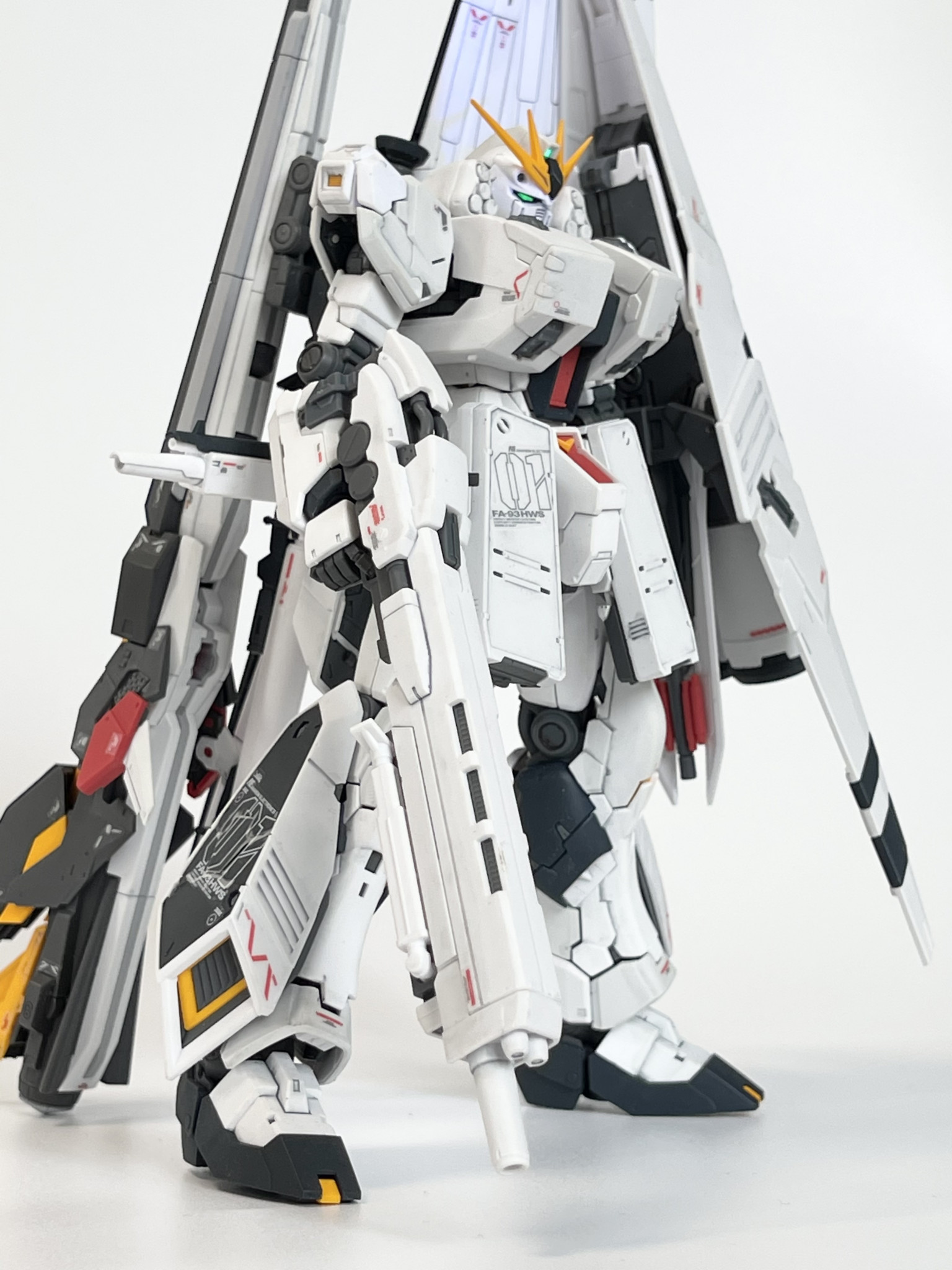 RG νガンダム（ロングレンジフィンファンネル装備）全塗装 - 模型 