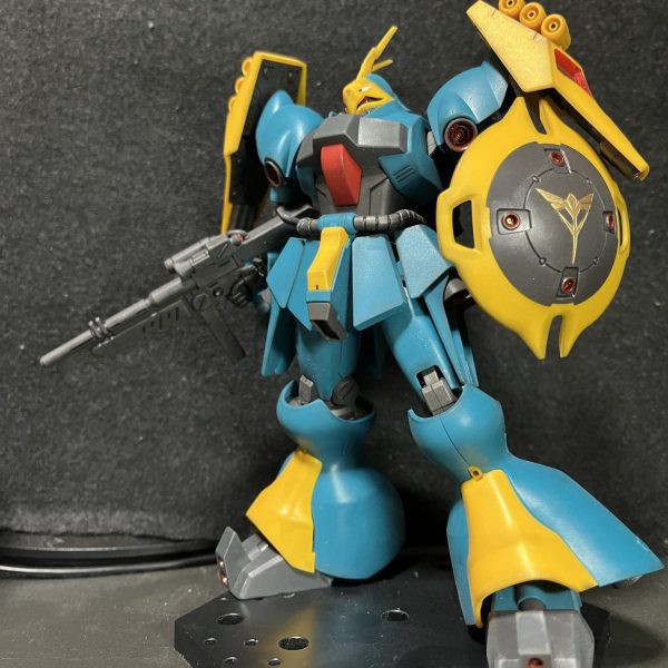 HGヤクト・ドーガ(ギュネイ・ガス専用機)