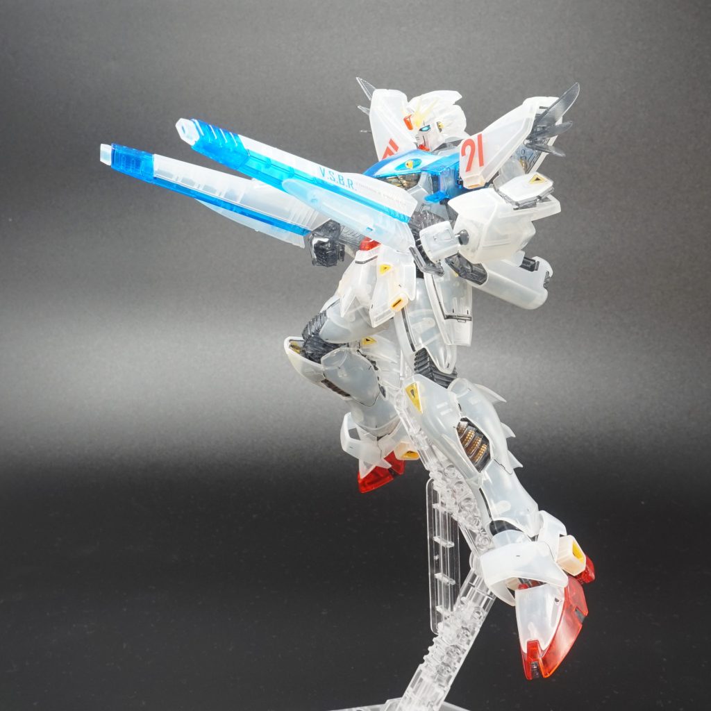 ヴェスバーは差し替え無しで展開しますが、持たせるのはかなりギリギリです。