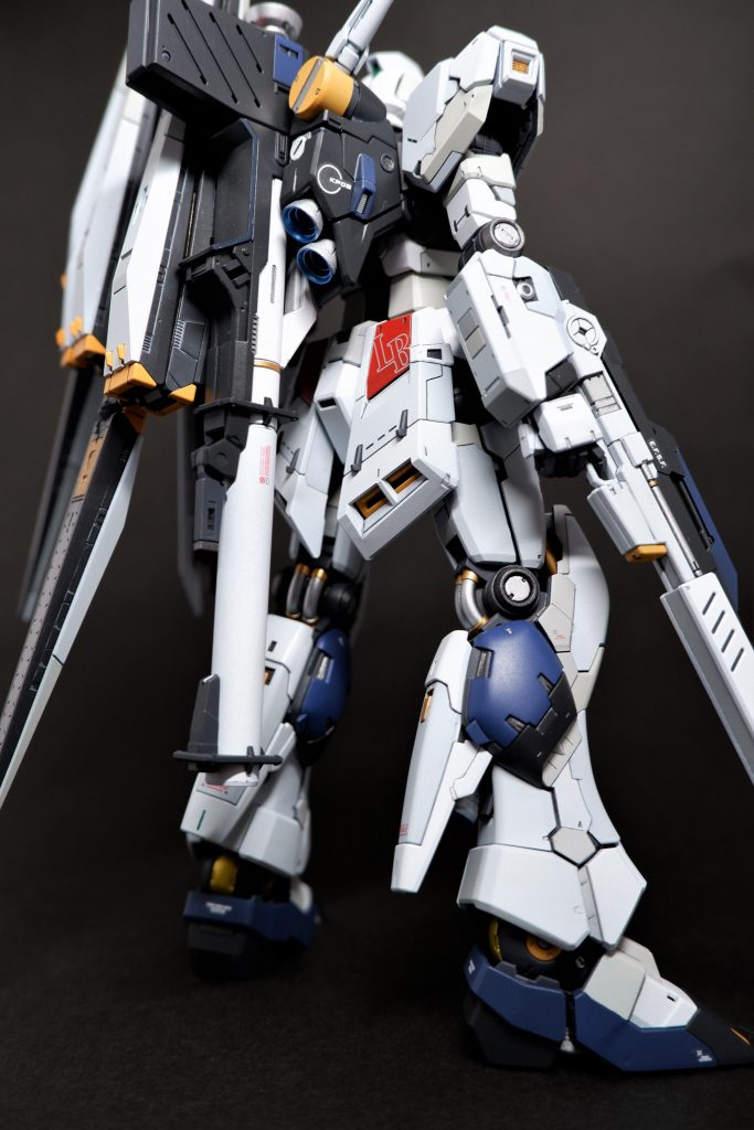 下半身とビームライフルを見てほしかった写真。お気に入りポイントです。