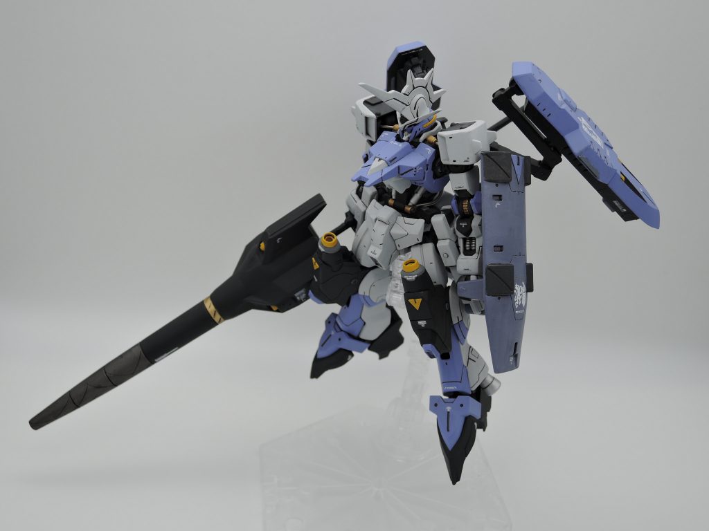 全身①ベースはヴィダールを使い、部分的にトルーパーのパーツを使っています。