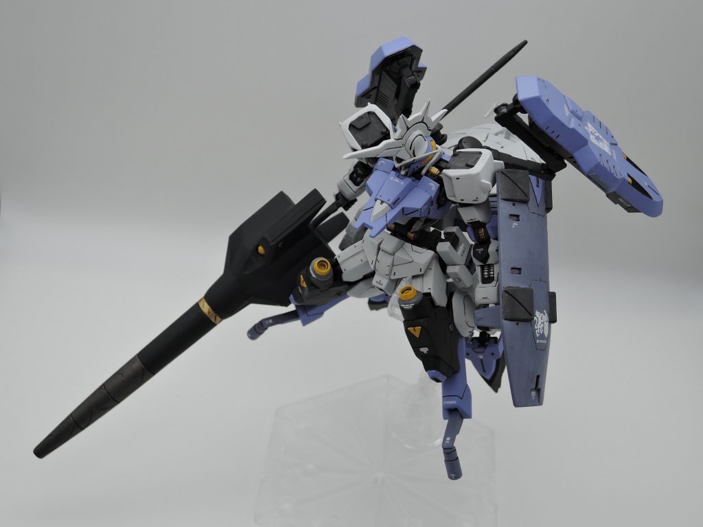 トルーパー形態①トルーパー形態とヴィダールの膝を両立させるのに苦労しました。↓制作工程に少し載せています。