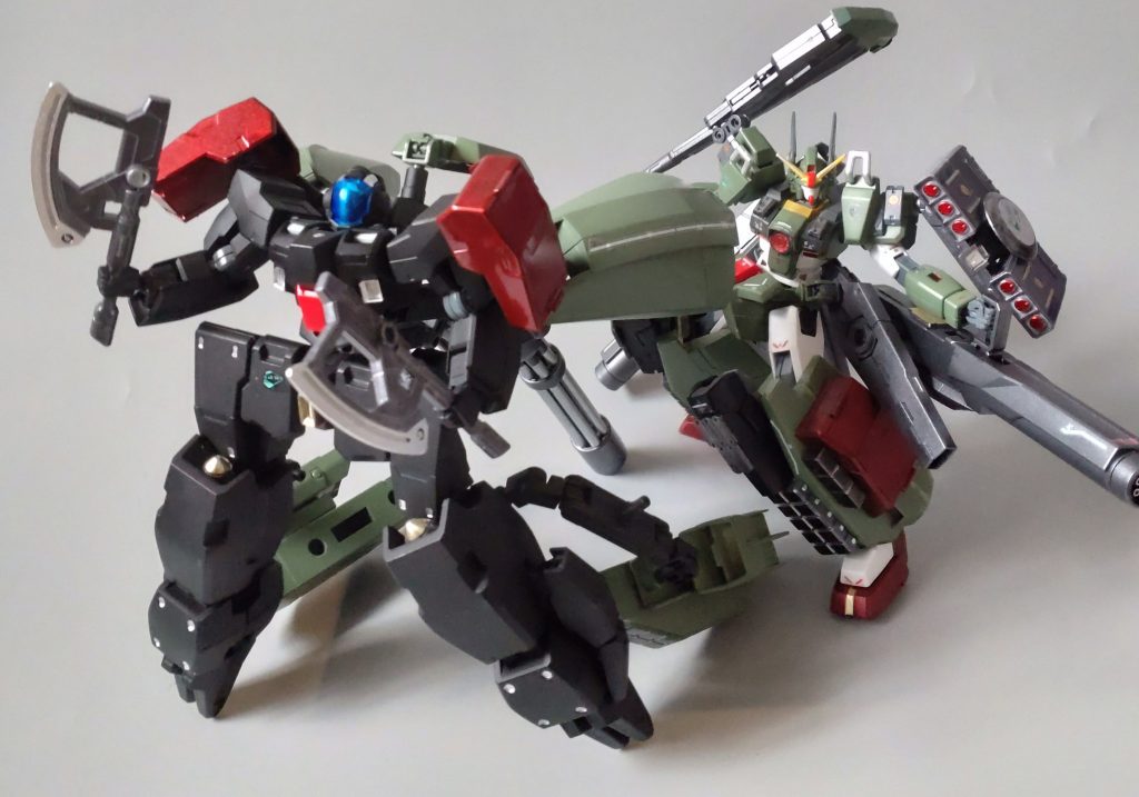 前衛のタンクビット、後衛のレオパルドなイメージです。