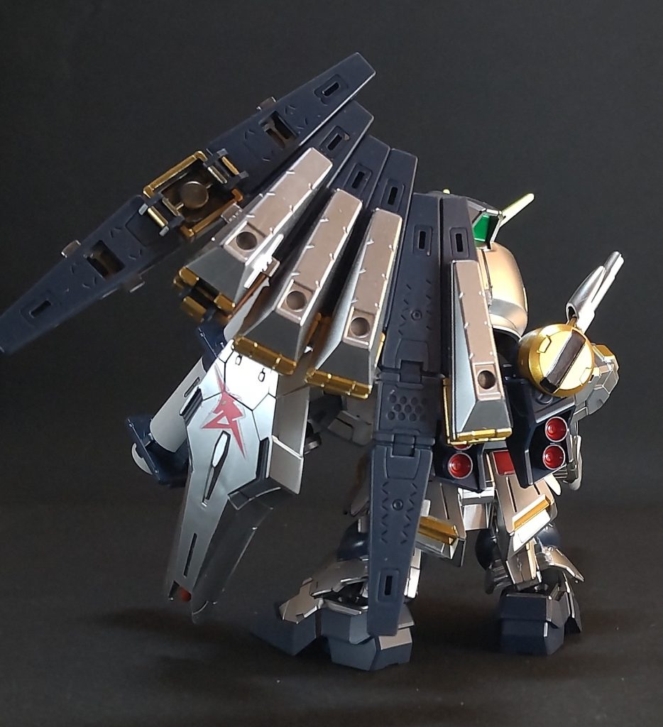 SD νガンダム–2枚目/制作者：三代目和菓子屋