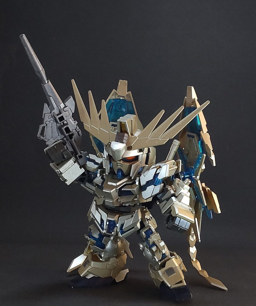 タミヤカラー、チタンゴールドで塗装✨